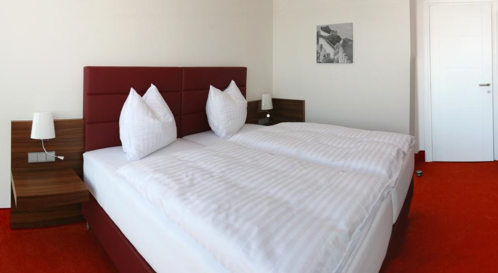 Business Hotel Ambio Gleisdorf Exterior photo